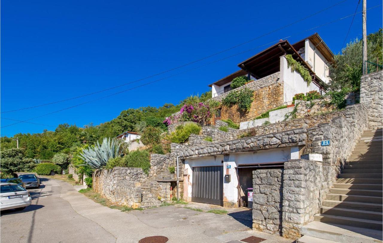4 Bedroom Nice Apartment In Οπατία Εξωτερικό φωτογραφία