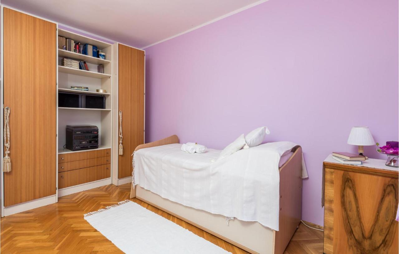 4 Bedroom Nice Apartment In Οπατία Εξωτερικό φωτογραφία