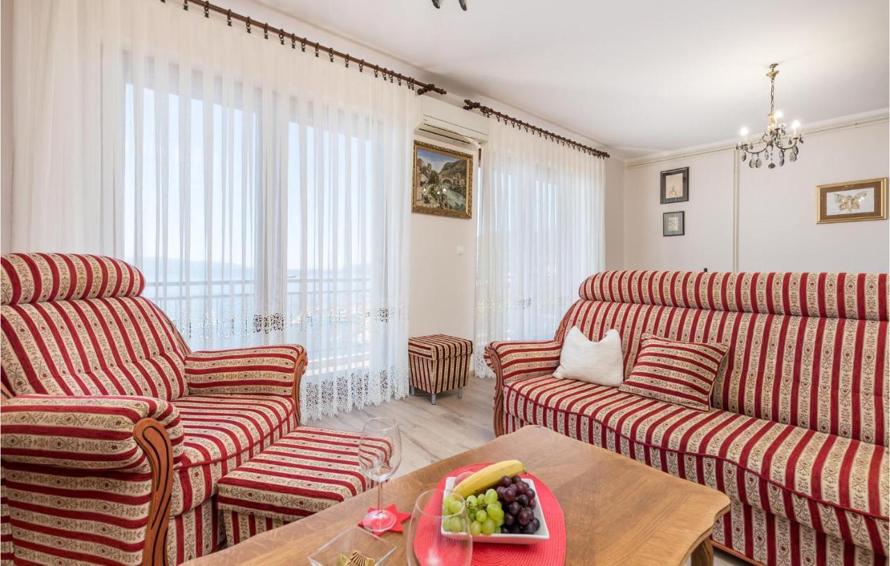 4 Bedroom Nice Apartment In Οπατία Εξωτερικό φωτογραφία