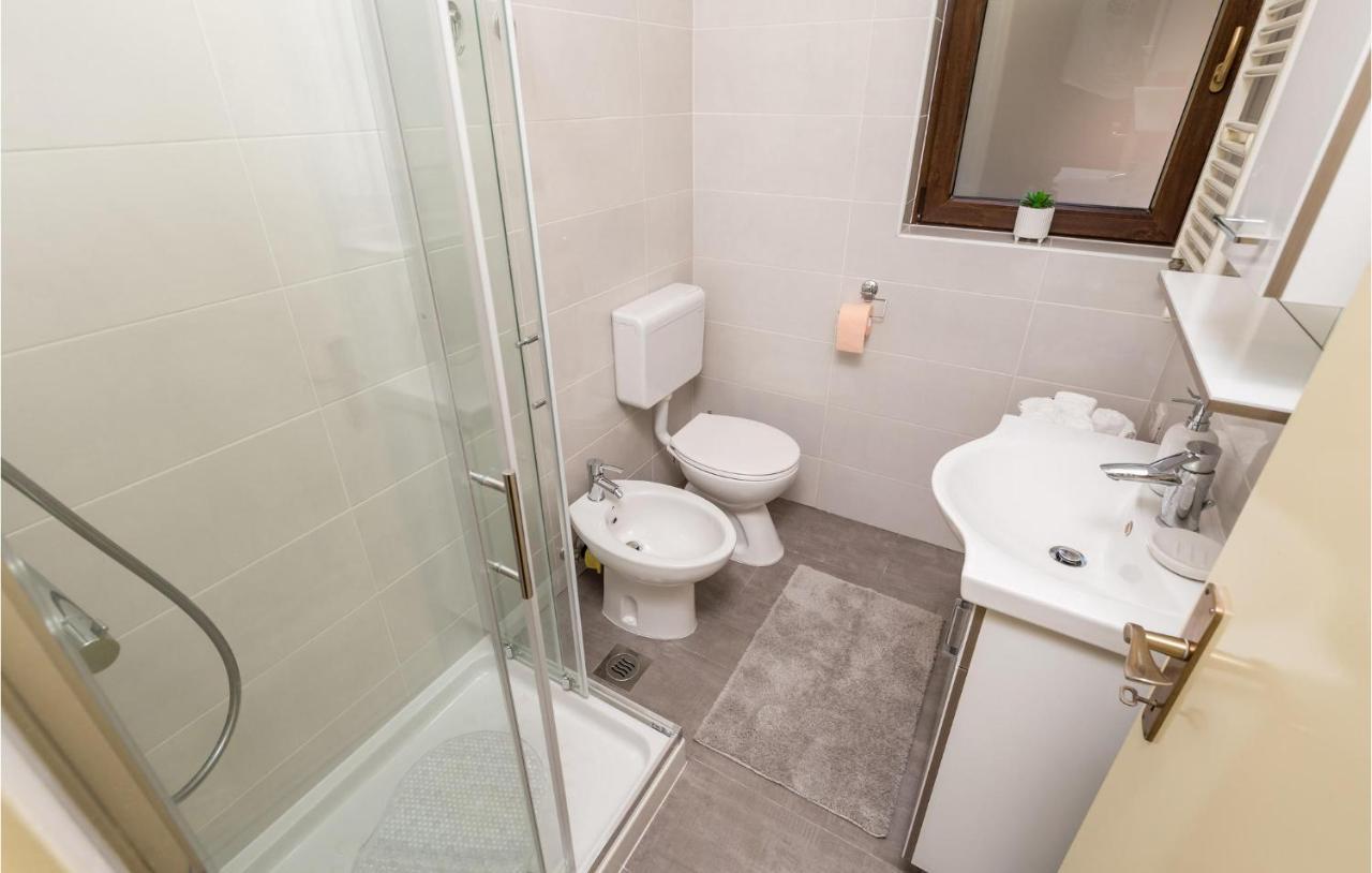 4 Bedroom Nice Apartment In Οπατία Εξωτερικό φωτογραφία