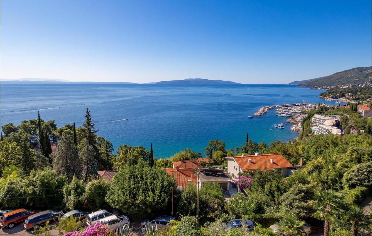4 Bedroom Nice Apartment In Οπατία Εξωτερικό φωτογραφία