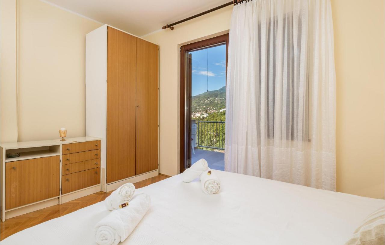 4 Bedroom Nice Apartment In Οπατία Εξωτερικό φωτογραφία